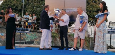 premiazione tommy one